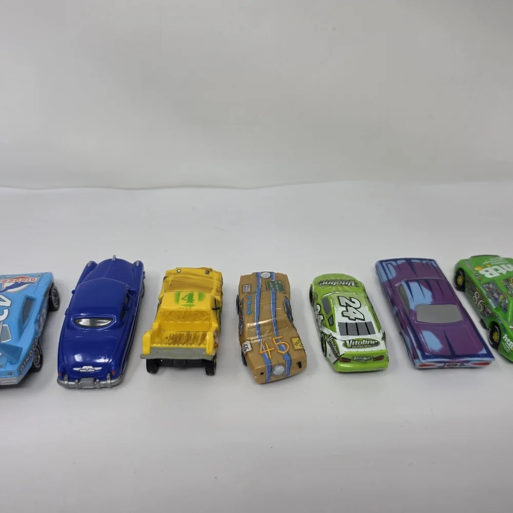 Disney Cars Plastic Miscellaneous Toy Lot 7